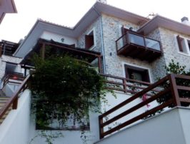 Χαρίζουν τα ακίνητά τους στο κράτος